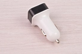 CArgador USB 2 salidas 12 volt APRO (3).jpg